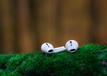 How To Find Lost AirPods That Are Offline
